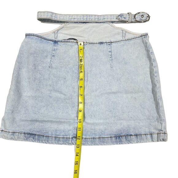 Revolve We Wore What Skirt Women M Denim Cut Out Mini Light Wash 90s Y2K Casual - Picture 10 of 14